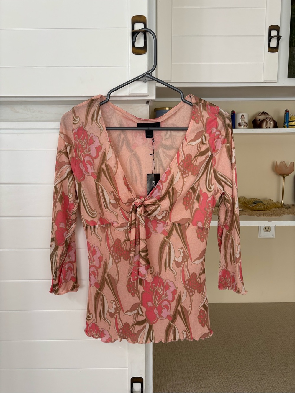 New With Tags Y2K Floral 3/4 Sleeve Top
